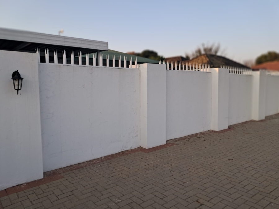 4 Bedroom Property for Sale in Bedelia Free State